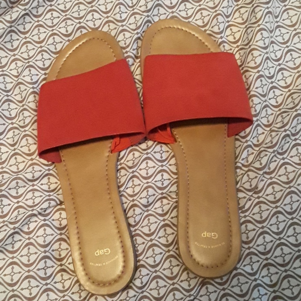 Gap red sandals